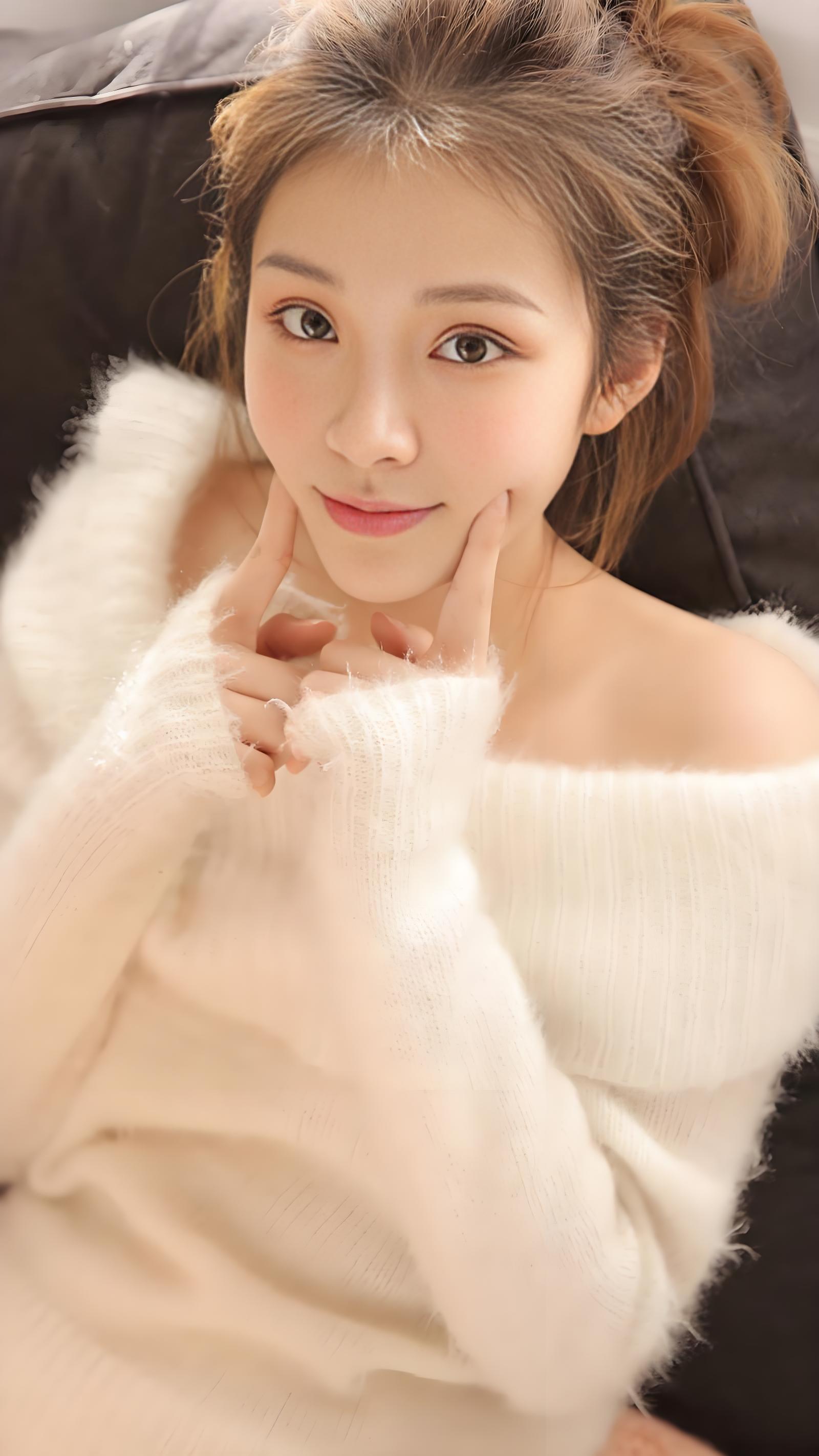 完蛋了死对头是崽的亲爹-《新来的瑜伽老师》