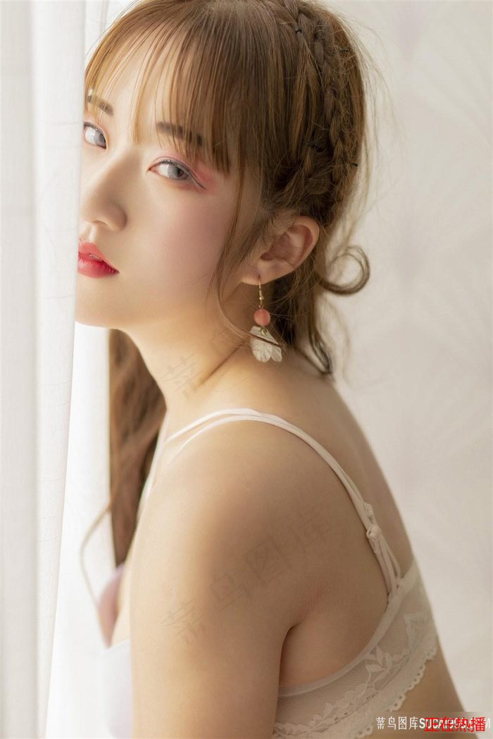 金瓶海之婬乱天在线观看 · 中国轰炸机 · 免费观看剧的软件 热门视频